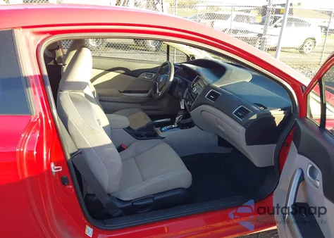 2013 Honda Civic Lx z USA, uszkodzony, nr VIN 2HGFG3B55DH522464